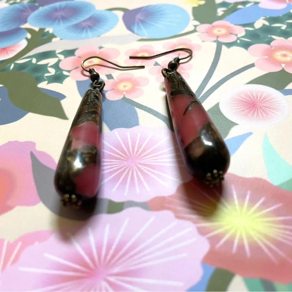🦄 ⚡️💜  SALE vintage modern acrylic lucite drop earrings art teacher bohemia